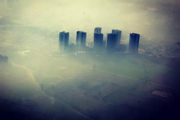 polusi udara yang serius, pembangkit tenaga surya india, kehilangan hingga 25%