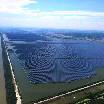 Lain 120 MW dari tenaga surya berenang bersama ikan-ikan di Cina