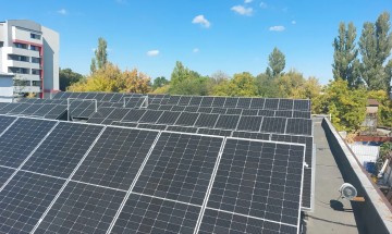 Kekurangan tenaga kerja Eropa menghambat pemasangan panel surya
