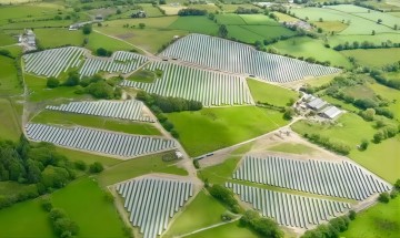 Penelitian menunjukkan bahwa instalasi fotovoltaik di Inggris telah meningkat sebesar 82% dari tahun ke tahun!